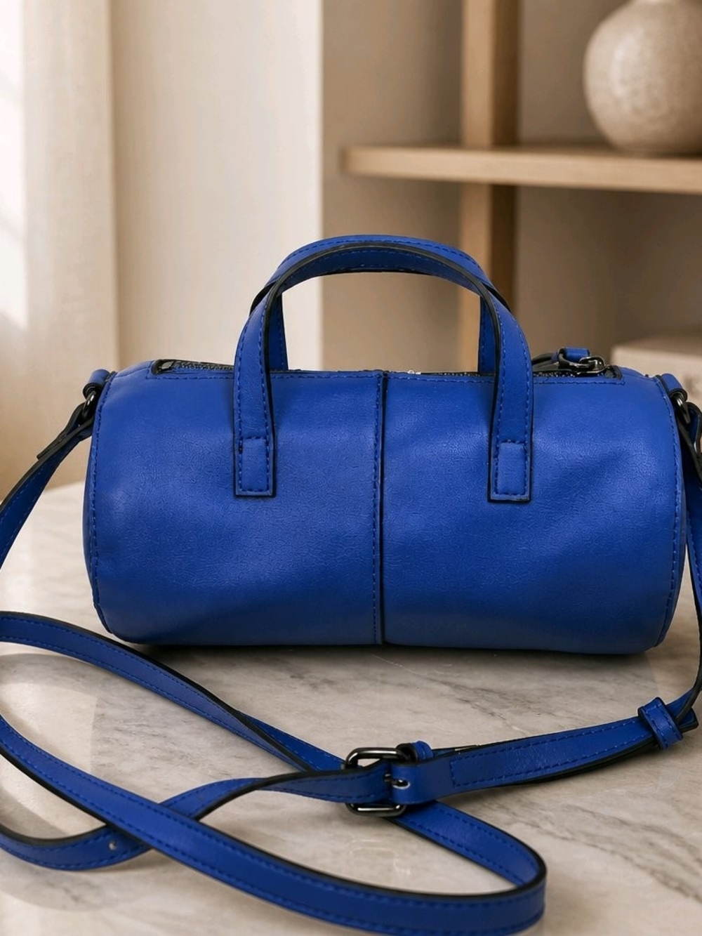 Simply Vera Vera Wang  Cylinder Bag Crossbody Top Handles Zip Adjustable Strap